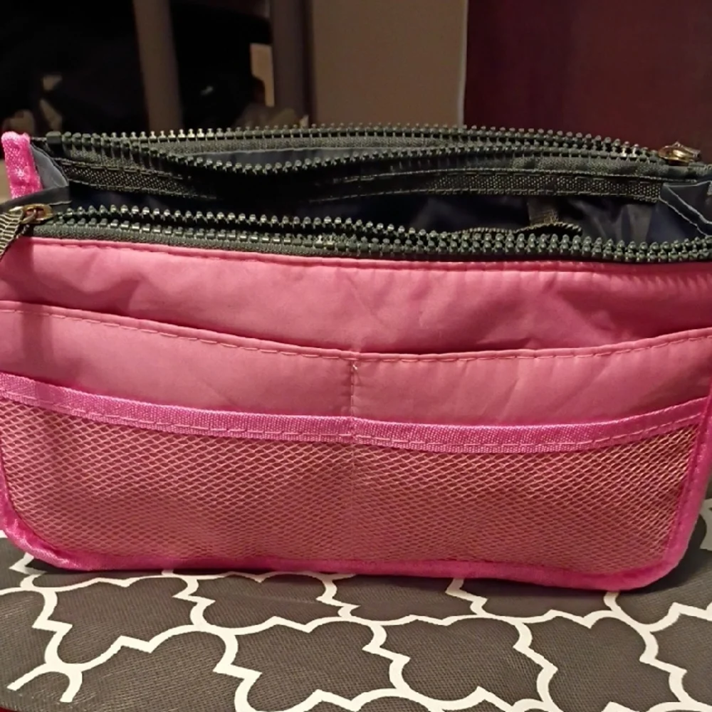 FREE New Organizer Bag
